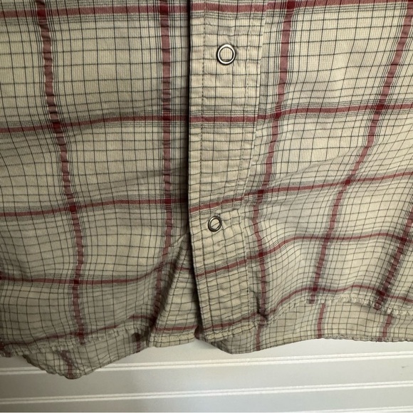 Patagonia Men's Cotton Shirt Sz XXL Cream Black Red Check Pattern Short Sleeve - Picture 5 of 7